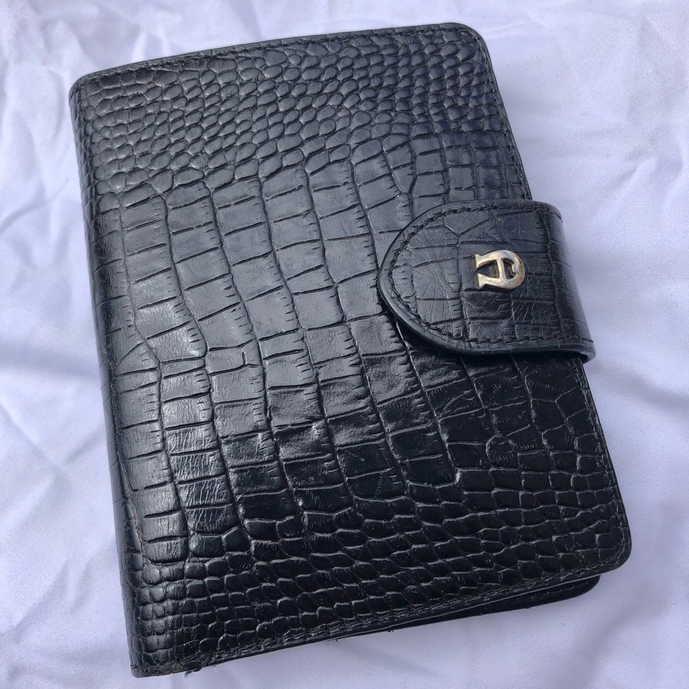 Etienne Aigner Black Leather Bifold Wallet